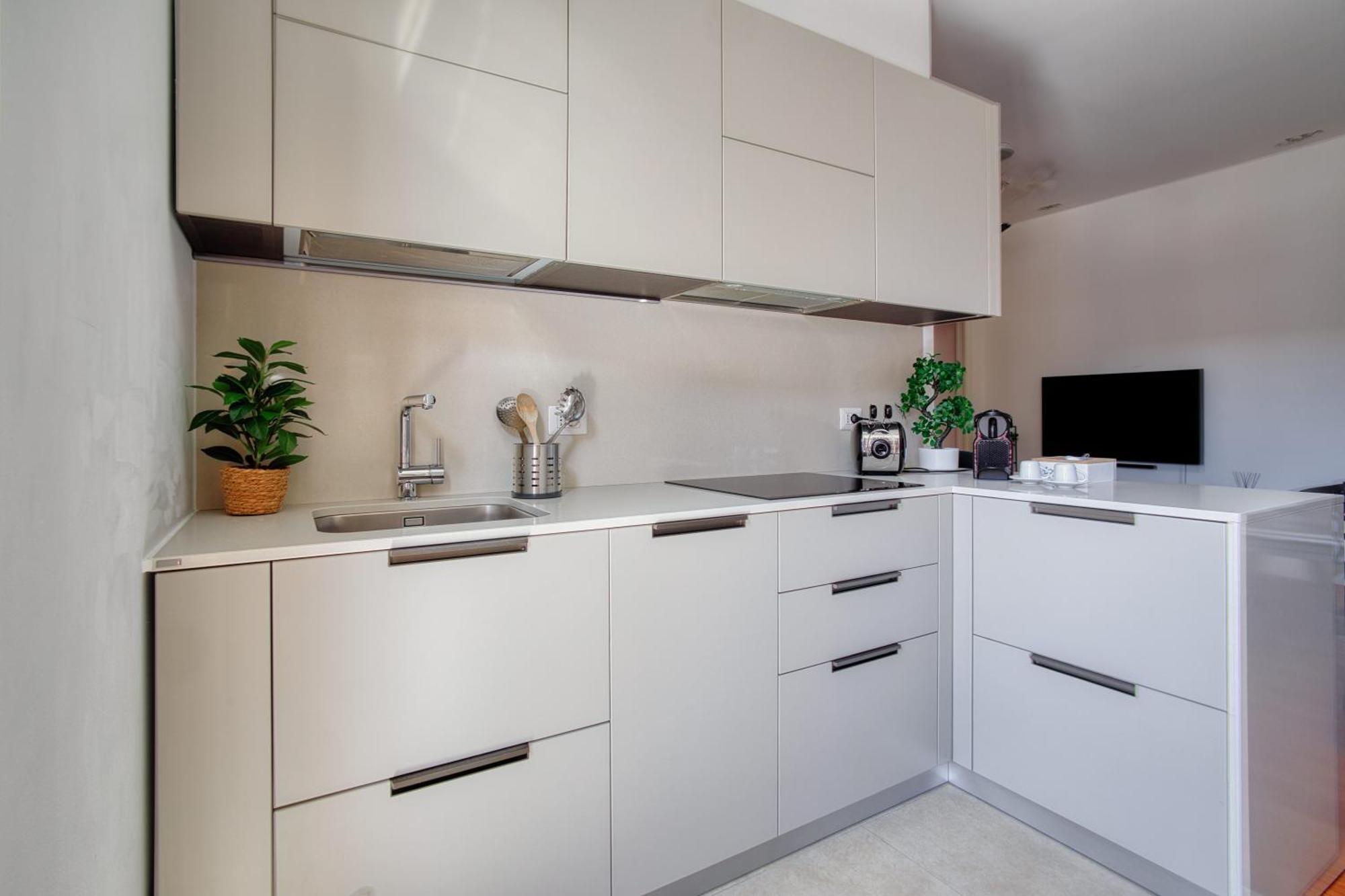 Lattanzio Charming Suite - Porta Romana Mm3 Mailand Exterior foto